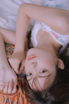 中文韩国午夜理伦三级好看